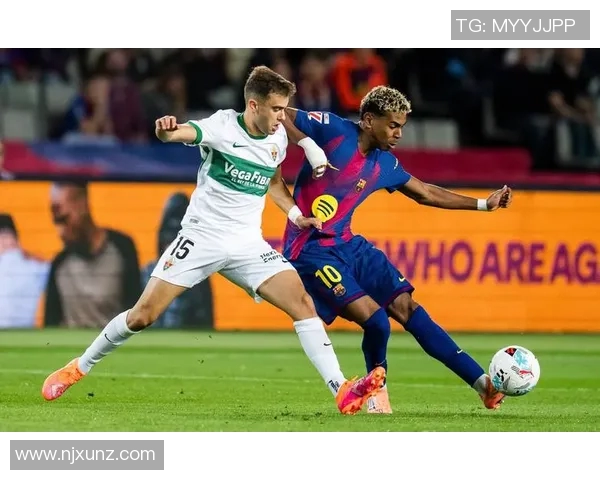 巴塞罗那的西甲足球明星们如何影响全球足球文化与发展