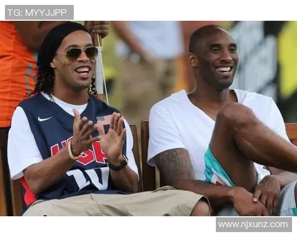 科比与足球明星的精彩互动视频揭示运动员之间的友谊与激情